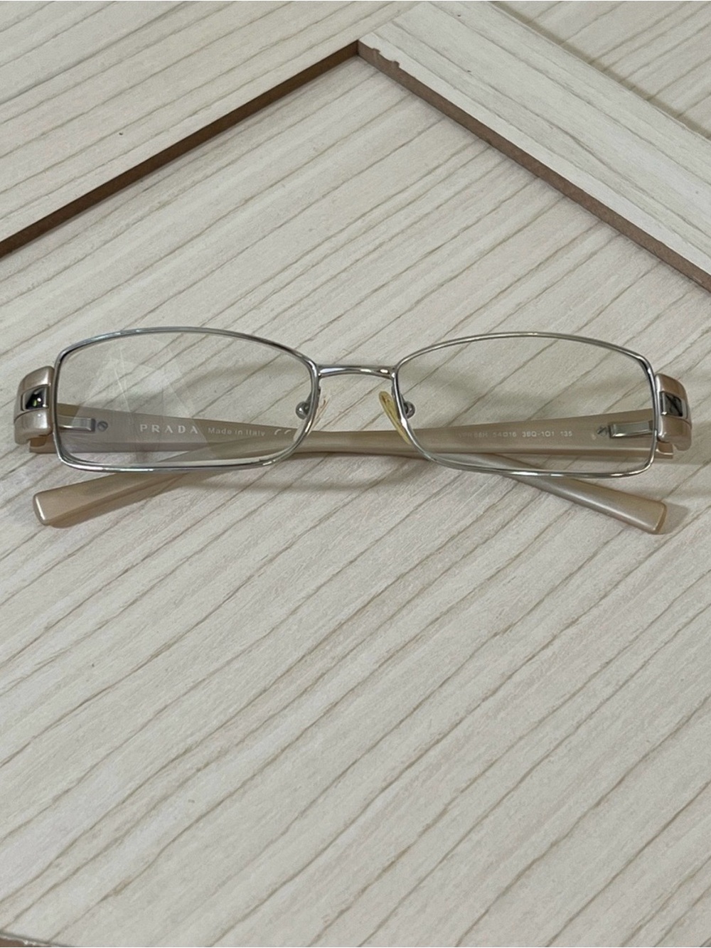 Prada VPR 66H 3BQ-101
Square Beige Silver Eyeglasses
Optical Frame 52-16-135 - Picture 2 of 7